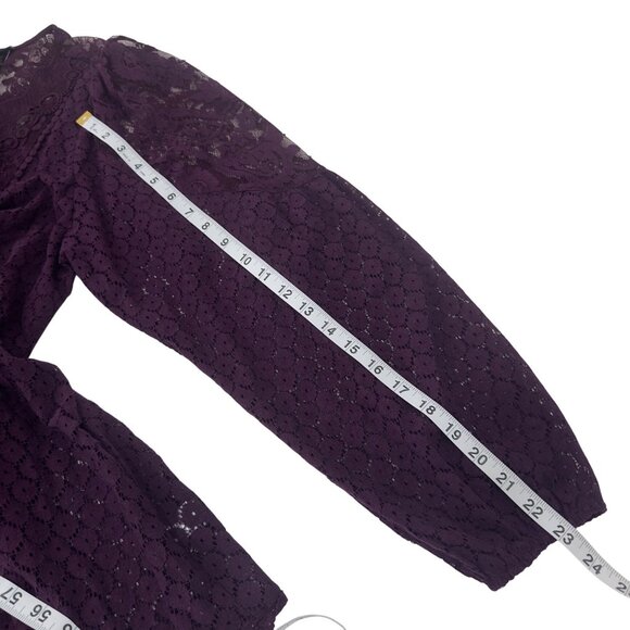 Torrid Womens Sze 2X Lace Mix Long Sleeve Top Blouse Burgandy Sheer V Neck- NEW - Picture 7 of 14